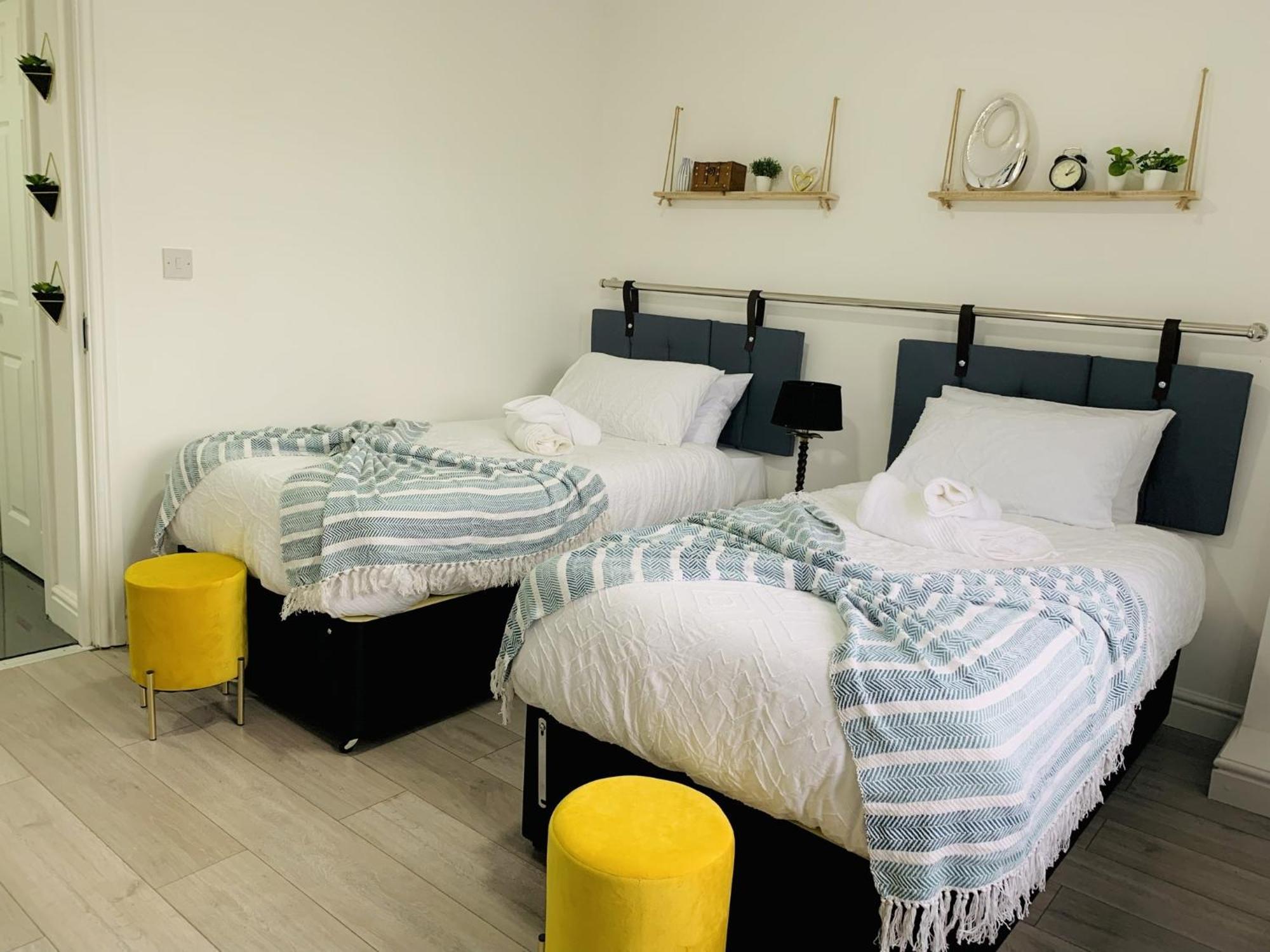 Modern & Cosy 2-Bed Apartment Near Nec, Airport & Jlr! Birmingham Room photo